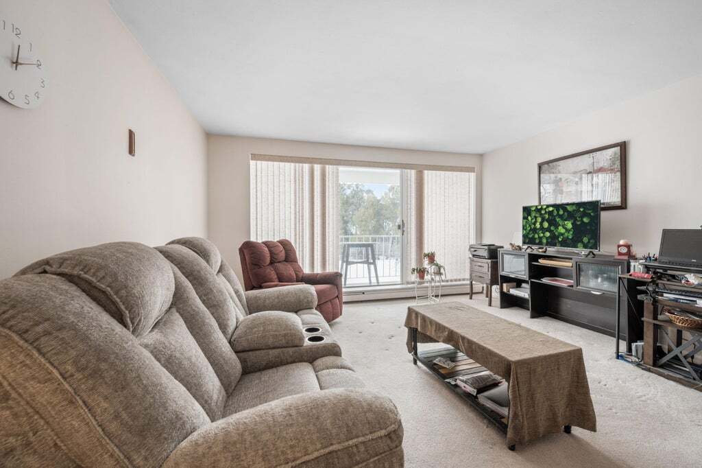 Building Photo - 937 W Heritage Ct