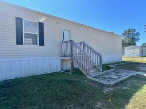 Building Photo - 508 Blakley Dr