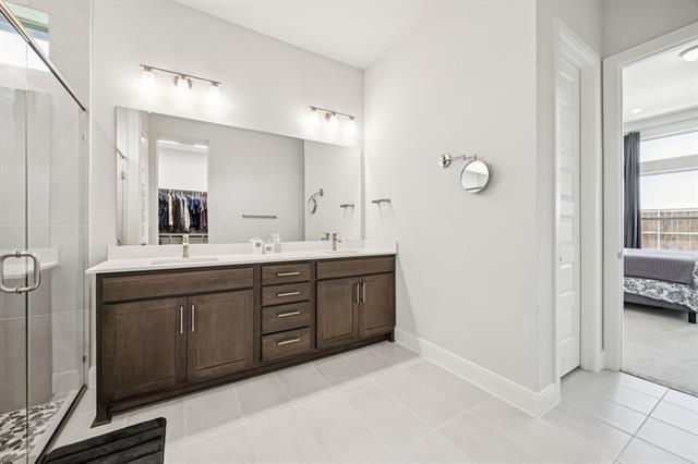 Building Photo - 2600 Lafayette Dr