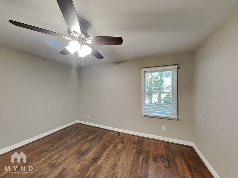Building Photo - 3504 Berdan Ct