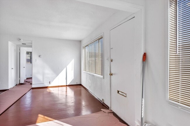 Building Photo - 6033 Foothill Blvd