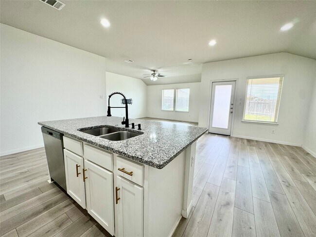 Building Photo - 4743 Lombardy Fire Trail