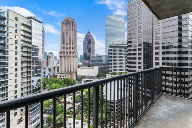 Building Photo - 1080 Peachtree St NE