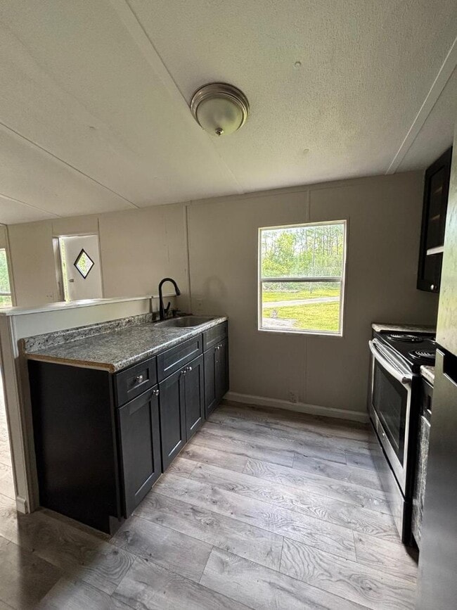 Building Photo - 307 Marcus crt