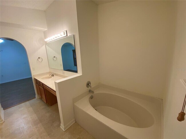 Building Photo - 3992 Warbler Dr