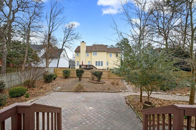 Building Photo - 1010 Trail Stream Way