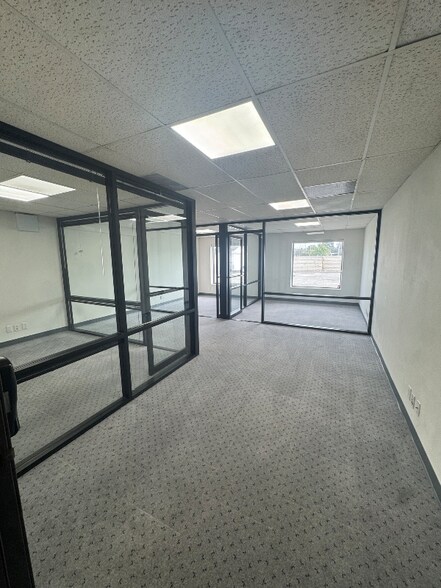 Building Photo - 22760 Hawthorne Blvd