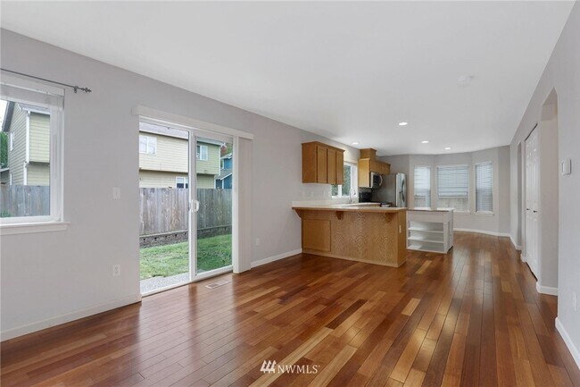 Building Photo - 27616 239th Pl SE