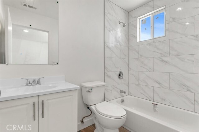 Building Photo - 703 W 80th St