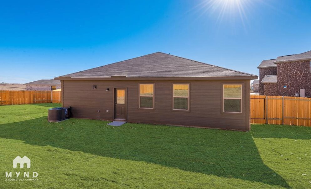 Building Photo - 143 Bovine Dr