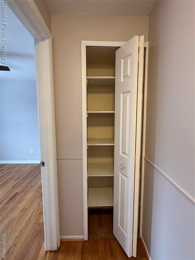 Building Photo - 11477 Aspen Dr