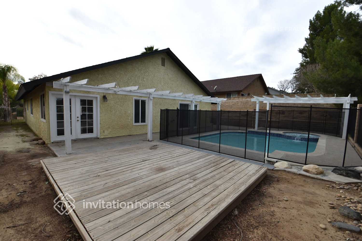 Building Photo - 23037 Magnolia Glen Dr