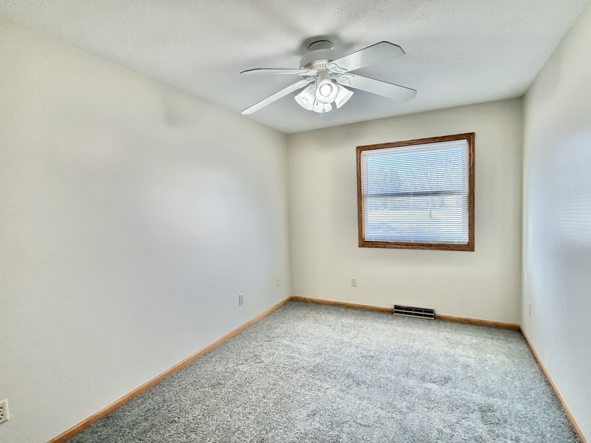 Building Photo - 3204 Westminster Rd