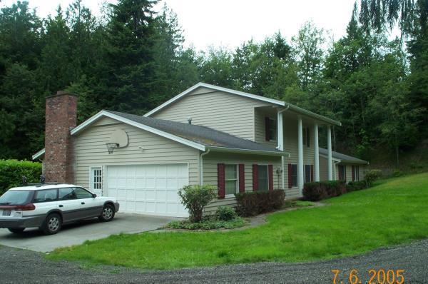 Building Photo - 1031 McLeod Rd