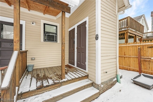 Building Photo - 1009 Kenilworth Ave