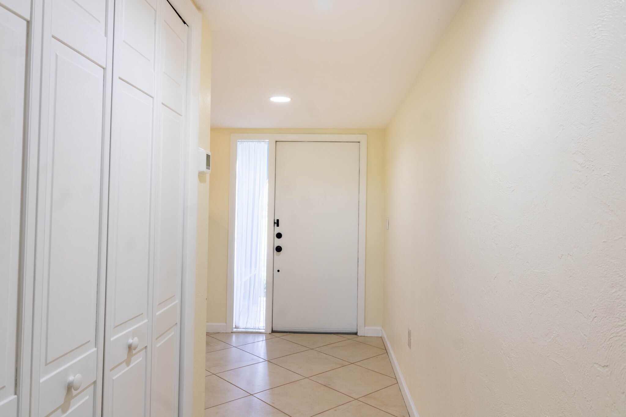Building Photo - 1036 N Cypress Point Dr