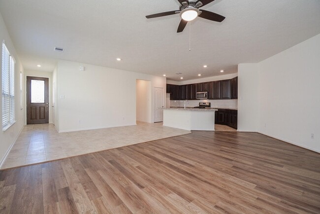 Building Photo - 17327 Rock Willow Ln