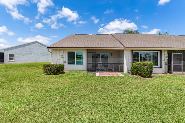 Building Photo - 12235 Forest Greens Dr