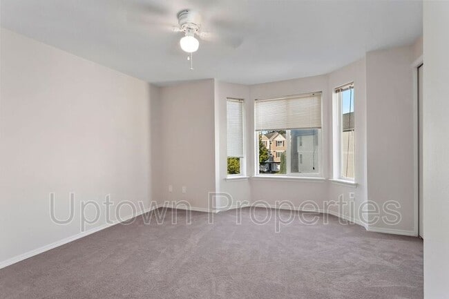 Building Photo - 5286 SW 174th Terrace