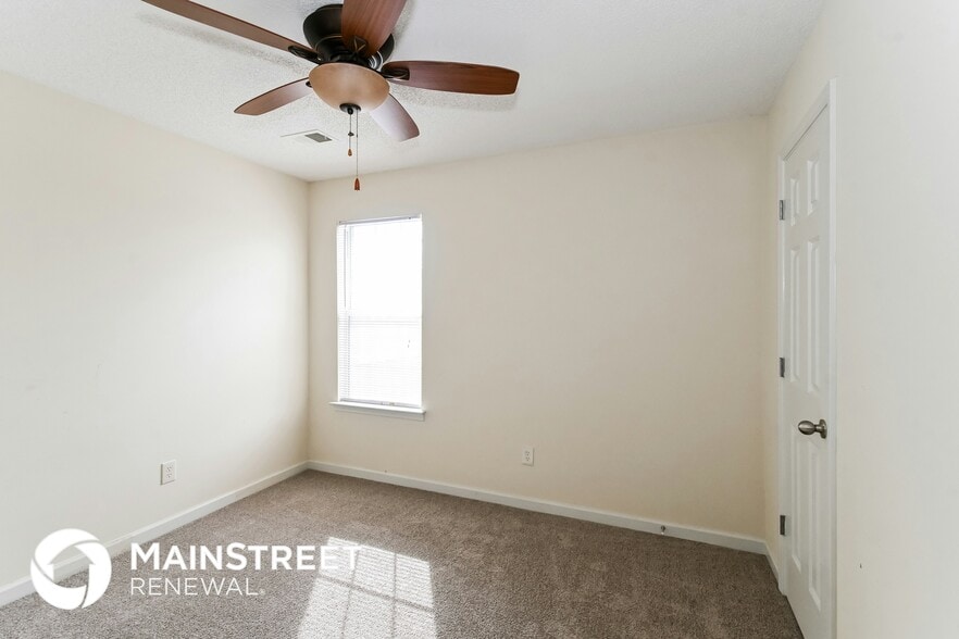 Building Photo - 9959 Stage Run Dr