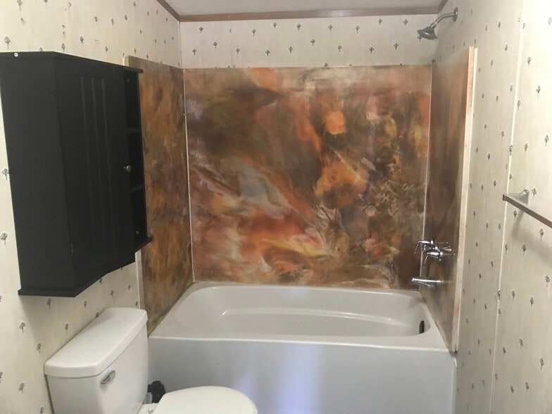 Building Photo - 2216 N Garnet Ave