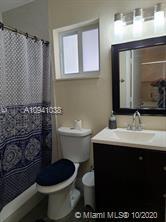 Building Photo - 1736 SW 3rd St