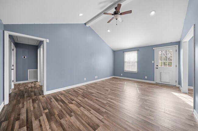 Building Photo - 2701 E Copeland Ct