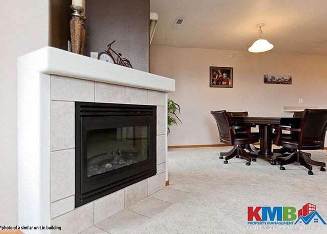 Building Photo - 368 Camden Rd