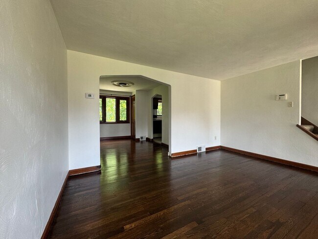 Building Photo - 1439 Milan Ave