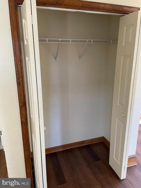 Building Photo - 519 Winchester Ave