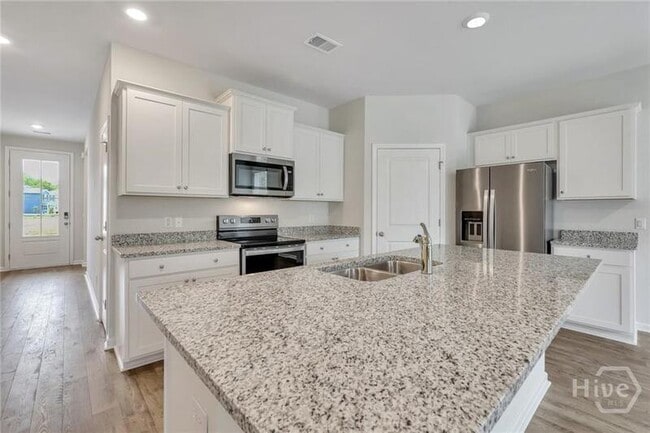 Building Photo - 201 Coby Ln