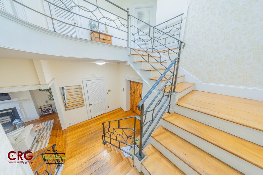 Building Photo - 1712 Beacon St