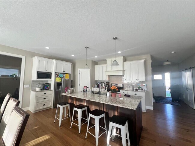 Building Photo - 18945 Iden Way