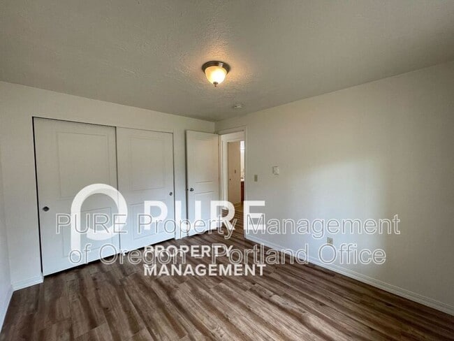 Building Photo - 8584 SE 72nd Ave