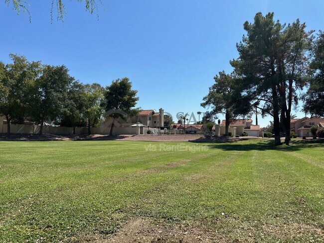 Building Photo - 3933 W Rene Dr