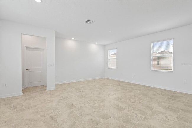 Building Photo - 3039 Addison Blvd