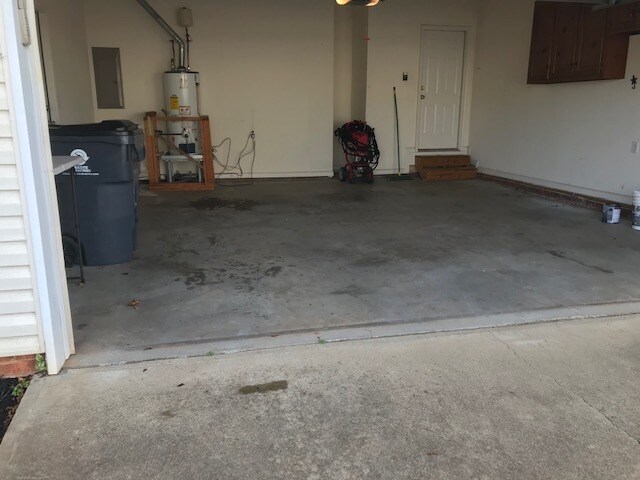 Building Photo - 503 Walkingstick Way