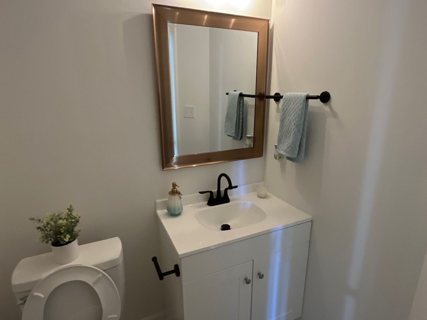 Building Photo - 3606 Meriwether Dr