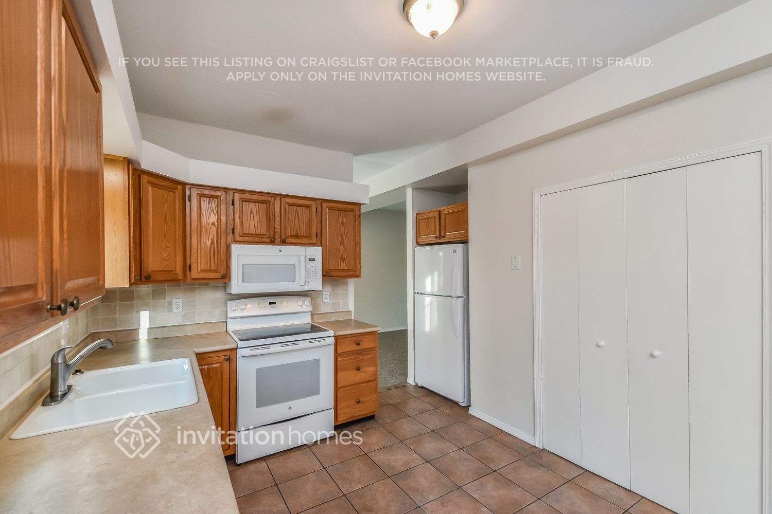 Building Photo - 7920 Camfield Cir