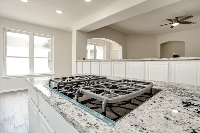 Building Photo - 5818 Pebble Bank Ln