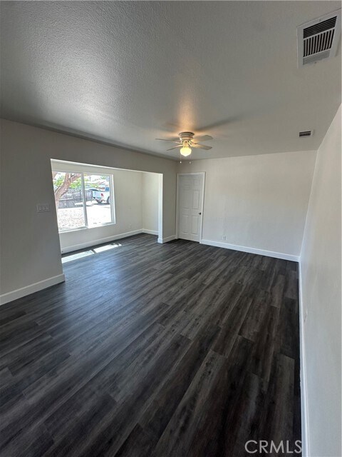 Building Photo - 454 S Rosario Ave