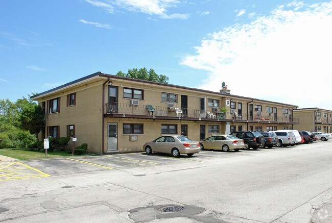 Building Photo - 14 King Arthur Ct