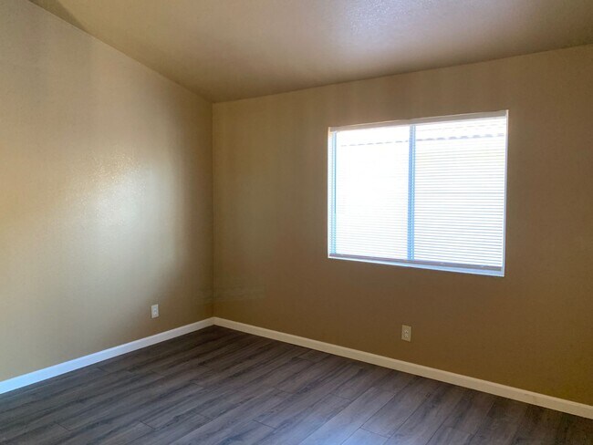 Building Photo - Fantastic Antioch Home!