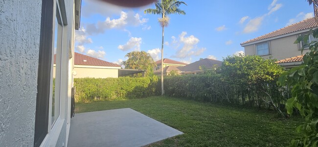 Building Photo - 1312 Banyan Way