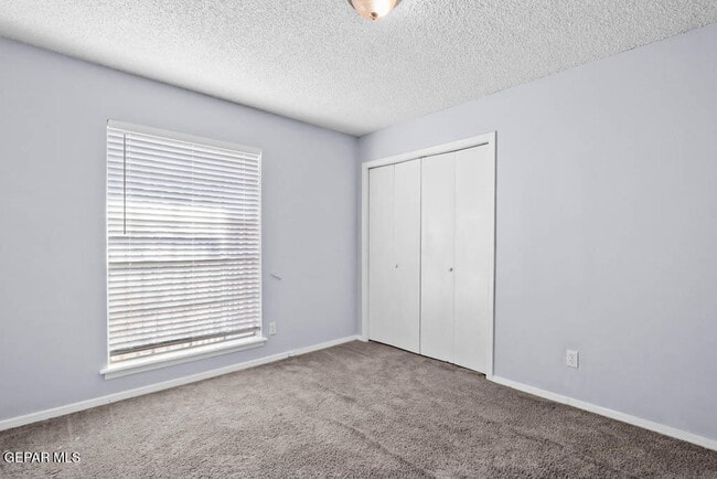 Building Photo - 10529 Texwood Ave
