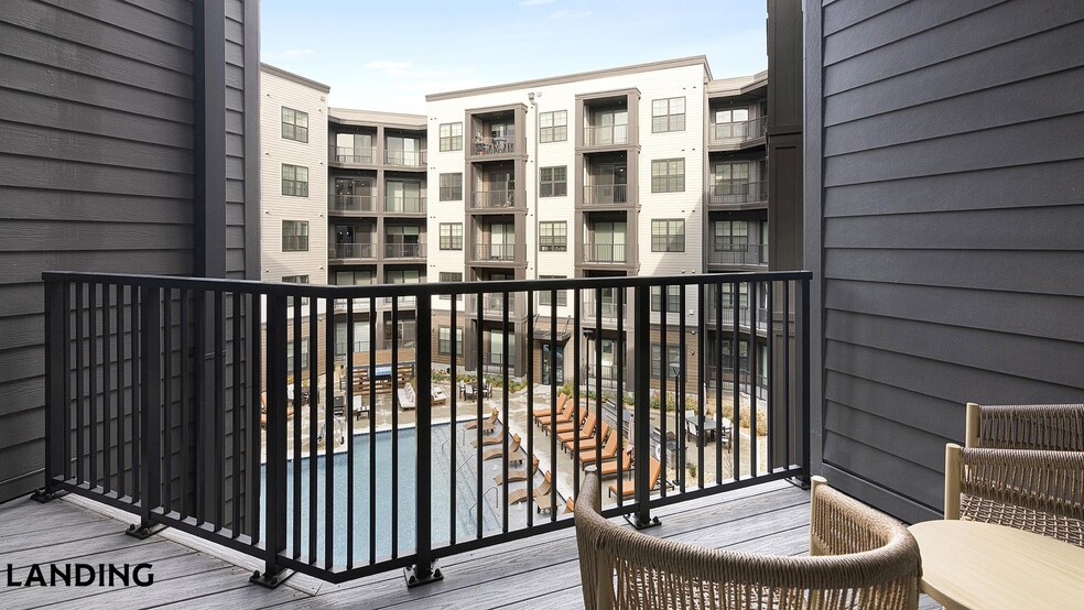 Building Photo - 2900 4th Ave NW