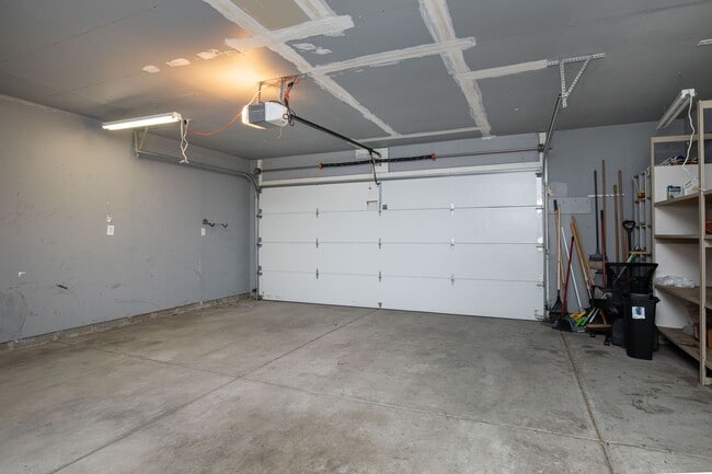 Building Photo - 936 Camp St