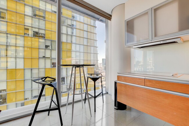 Building Photo - Veer Towers 1010W- Partial Strip Views from this Studio Residence