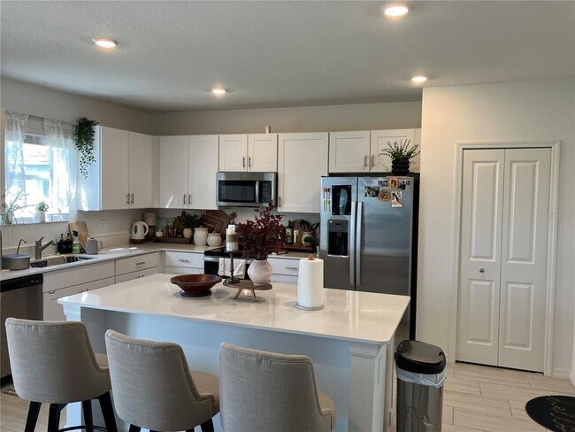 Building Photo - 13259 Palmerston Rd