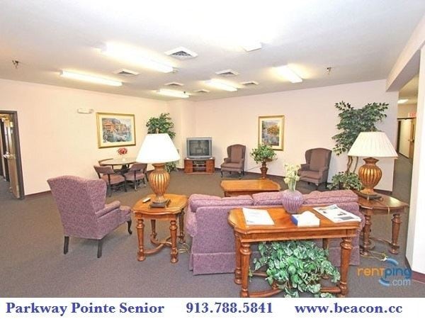 Building Photo - 7601 Parallel Pkwy